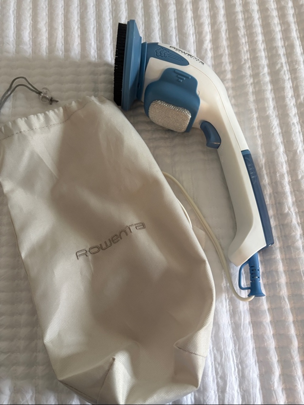 Rowenta White and Blue Handheld Fabric Steamer - Portable Garment Steamer